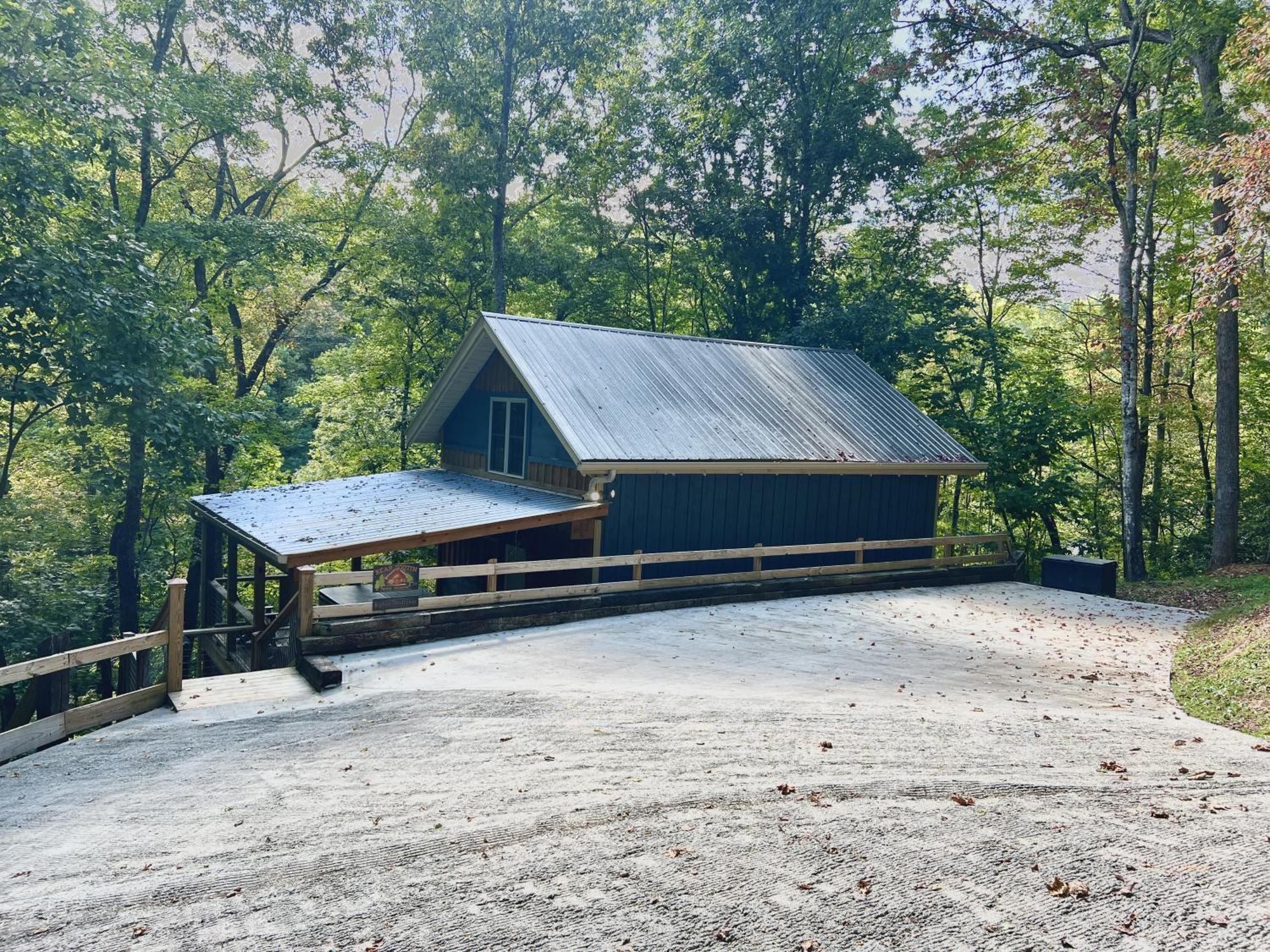 Bigfoots Hideaway Cabin Gatlinburg Eksteriør bilde