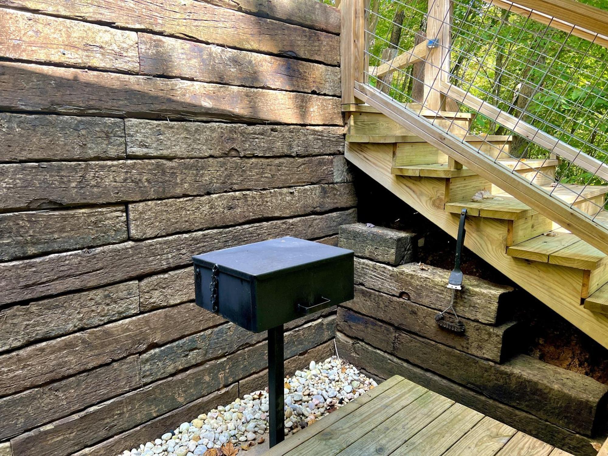 Bigfoots Hideaway Cabin Gatlinburg Eksteriør bilde